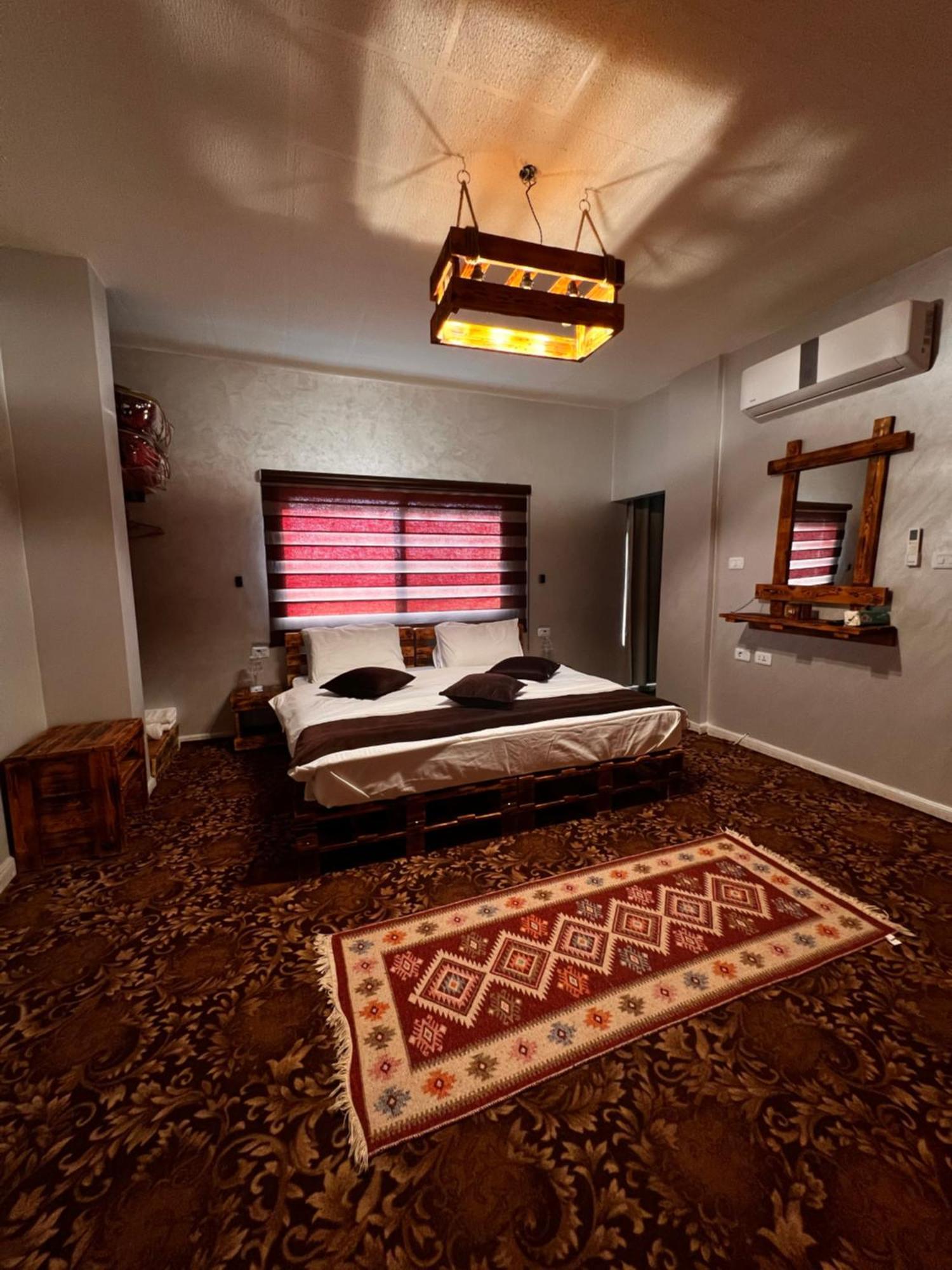 Apartament Petra Wooden House Wadi Musa Zewnętrze zdjęcie